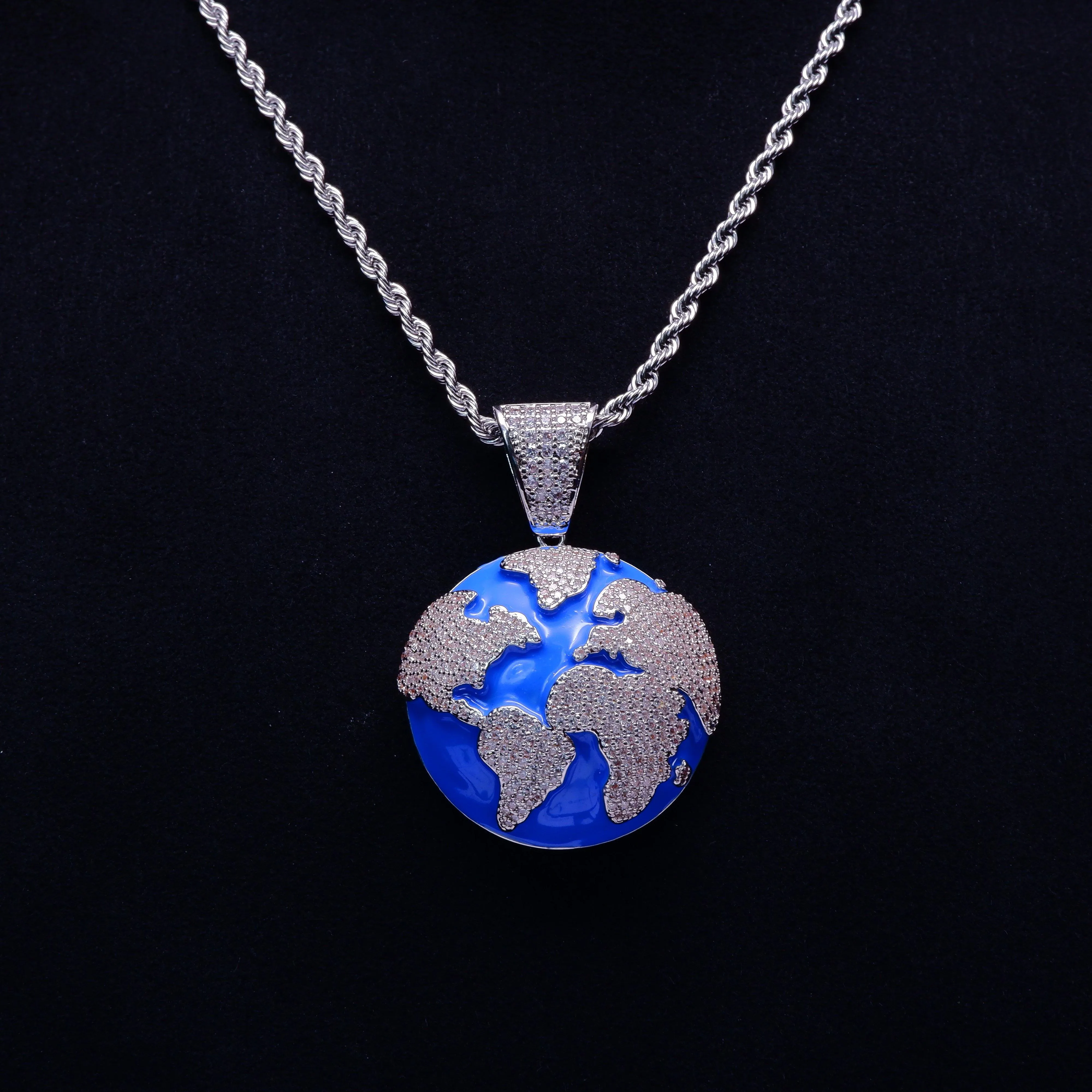 2020 18K Gold-Plated Earth Pendant