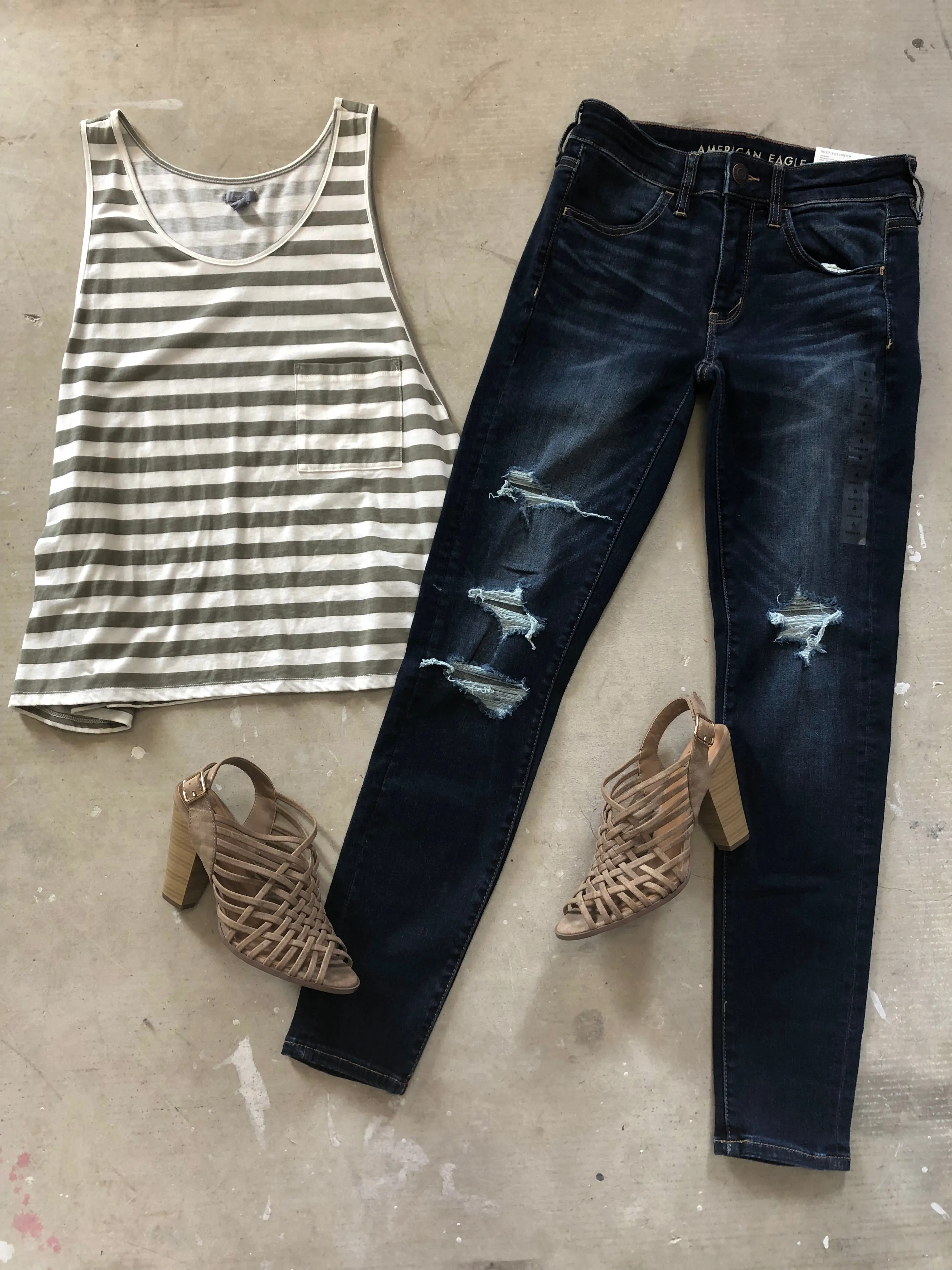 AEO Jeggings - Size 6 Regular