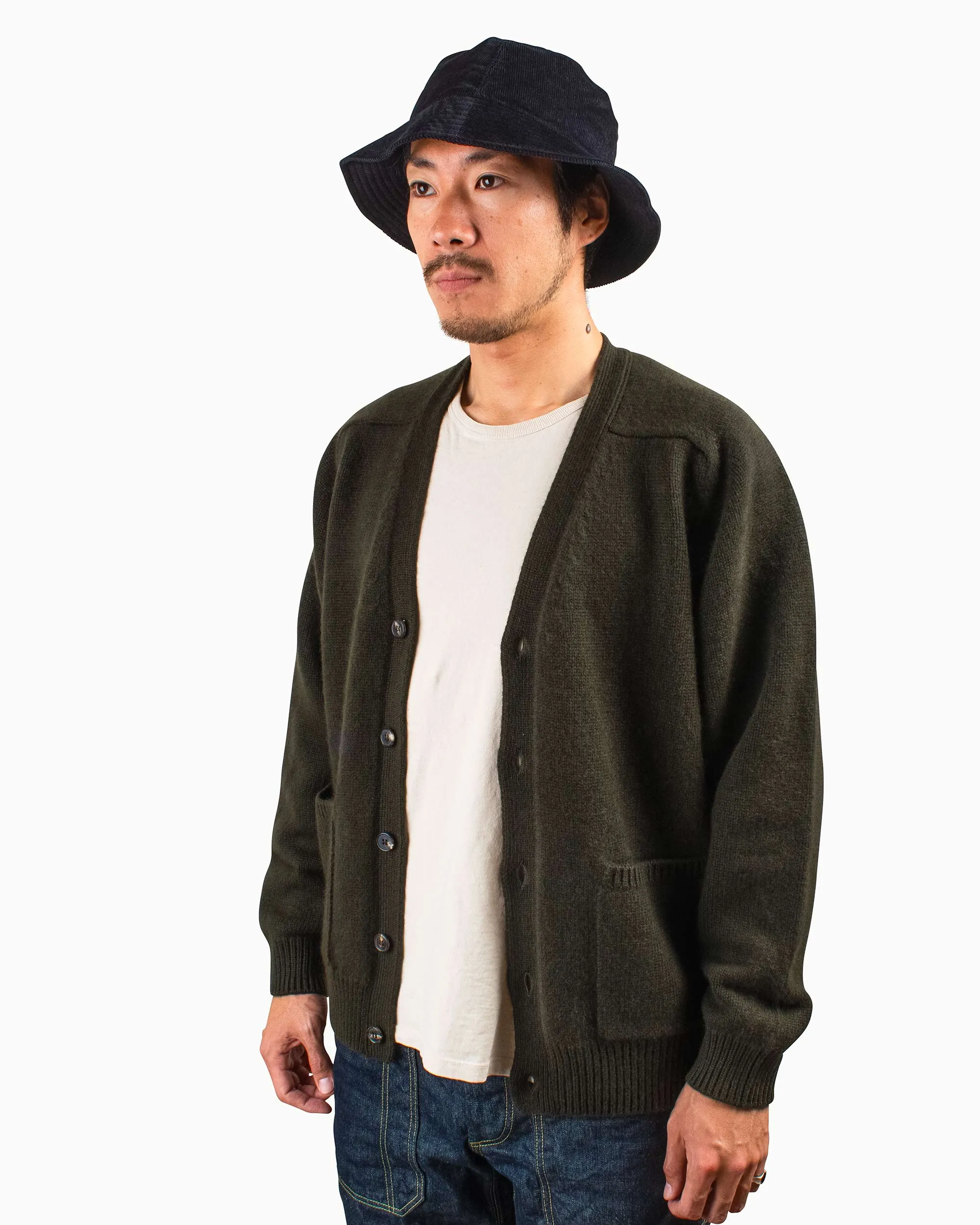 Batoner Heavy Weight Cashmere V Cardigan Olive