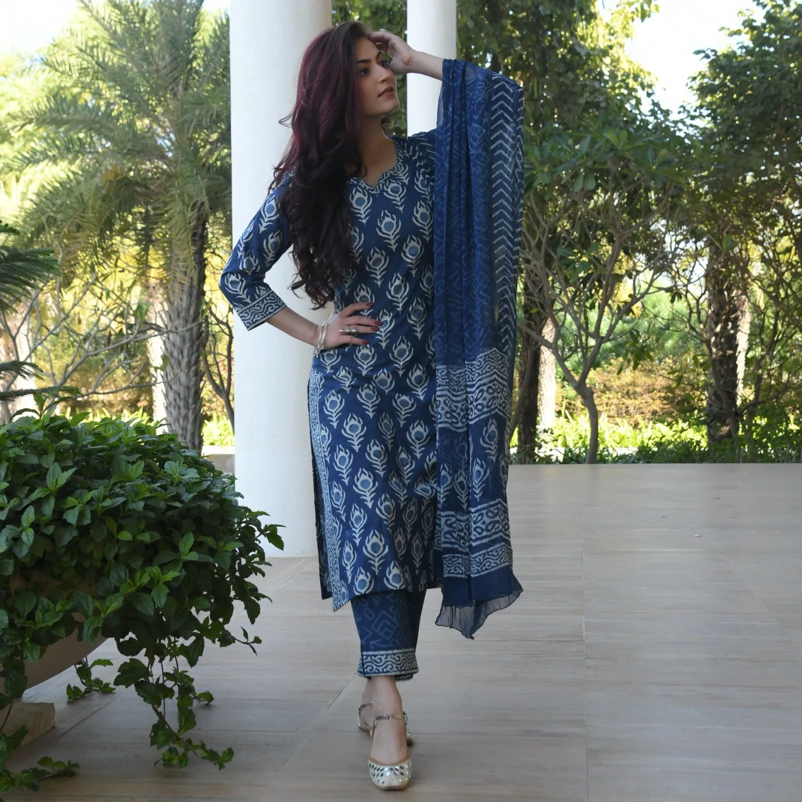 Beautiful Women Floral Printed Kurti Pant with Dupatta Set