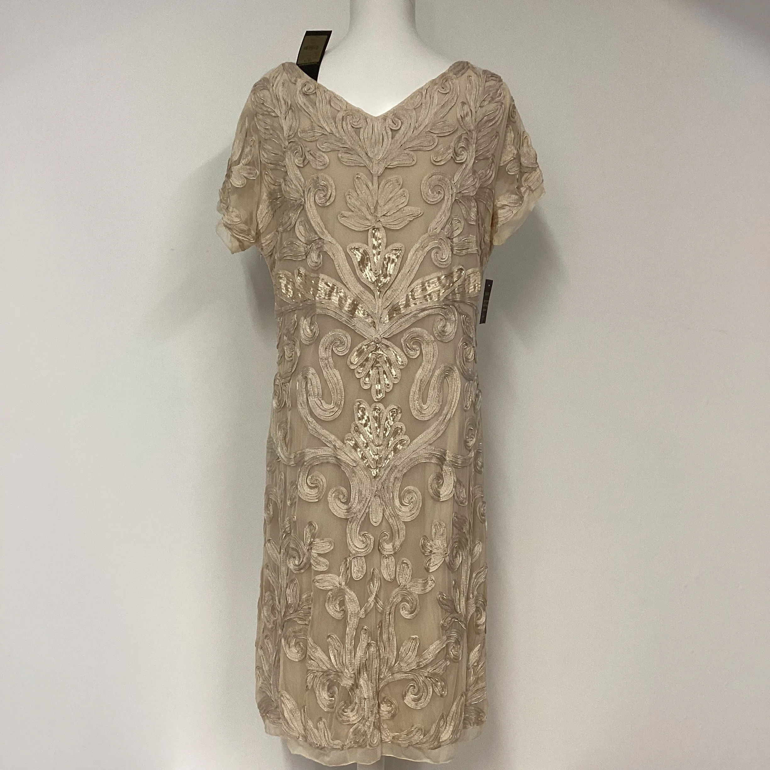 BNWT Phase Eight Cream Rosalie Tapework Dress Size 18