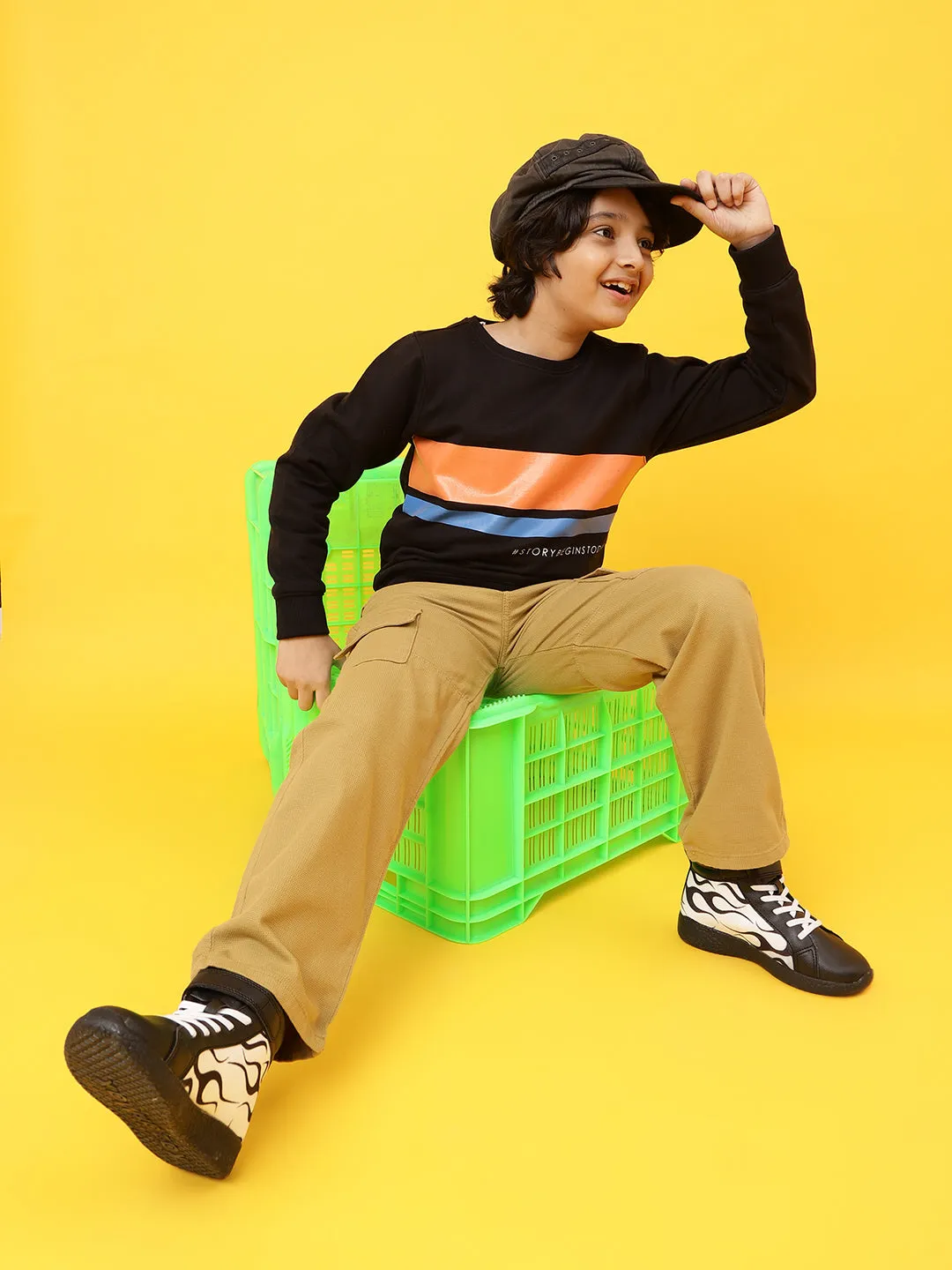 Boys Black Poly Cotton Printed Sweatshirt