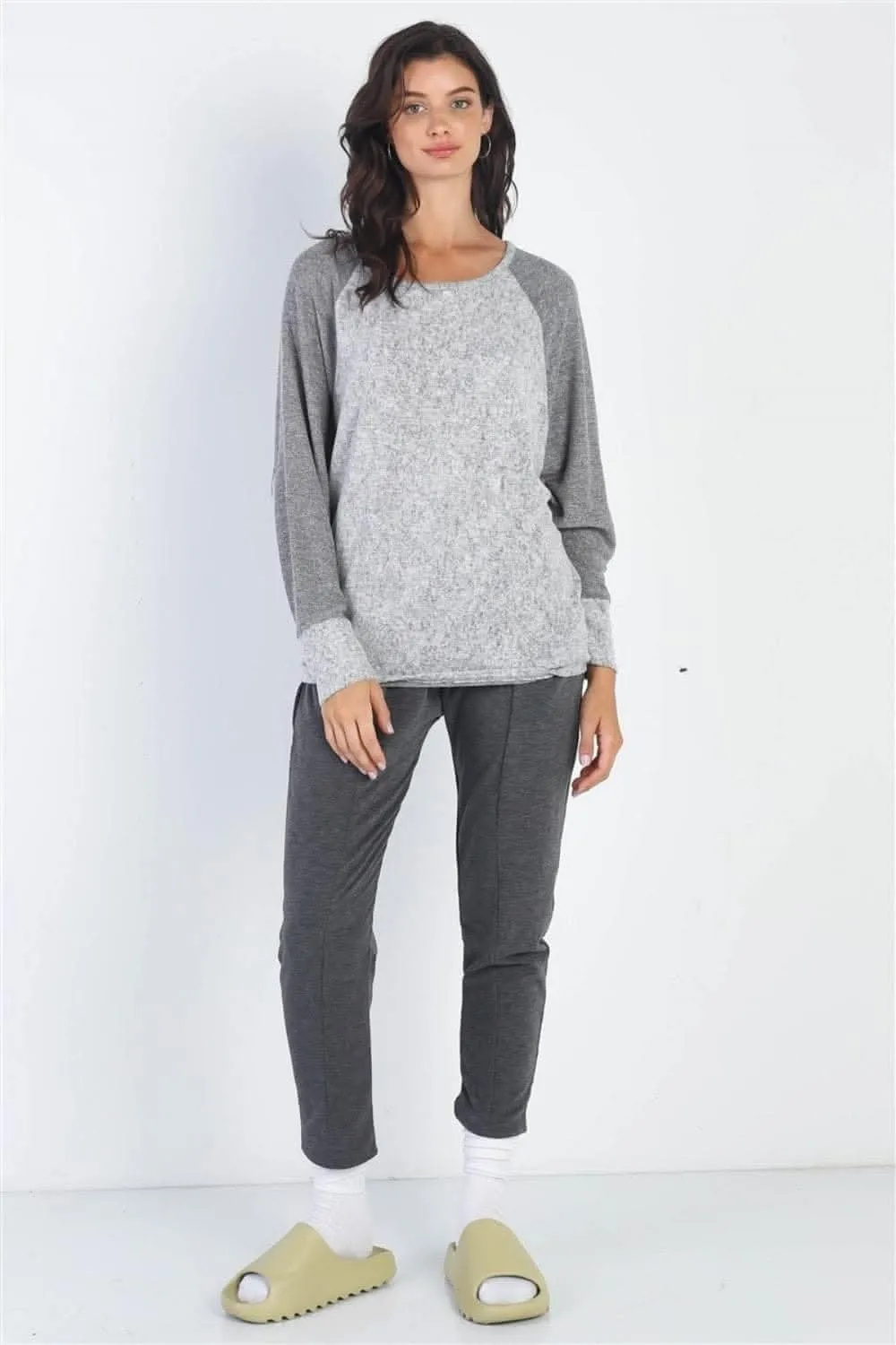 Chic burgundy long sleeve top