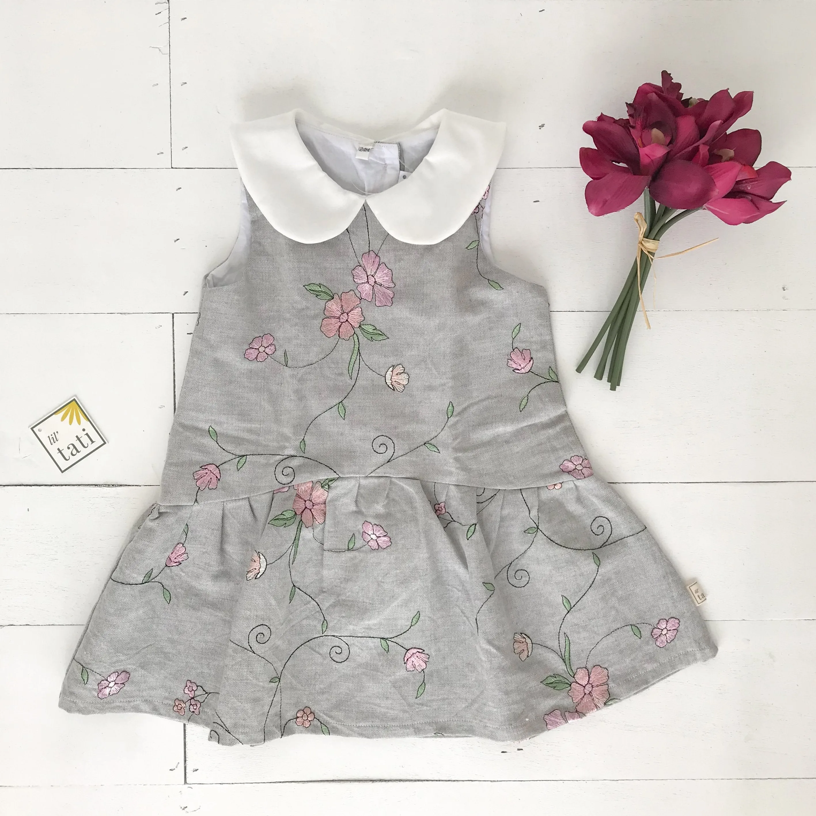 Daisy Dress in Floral Vine Embroidery