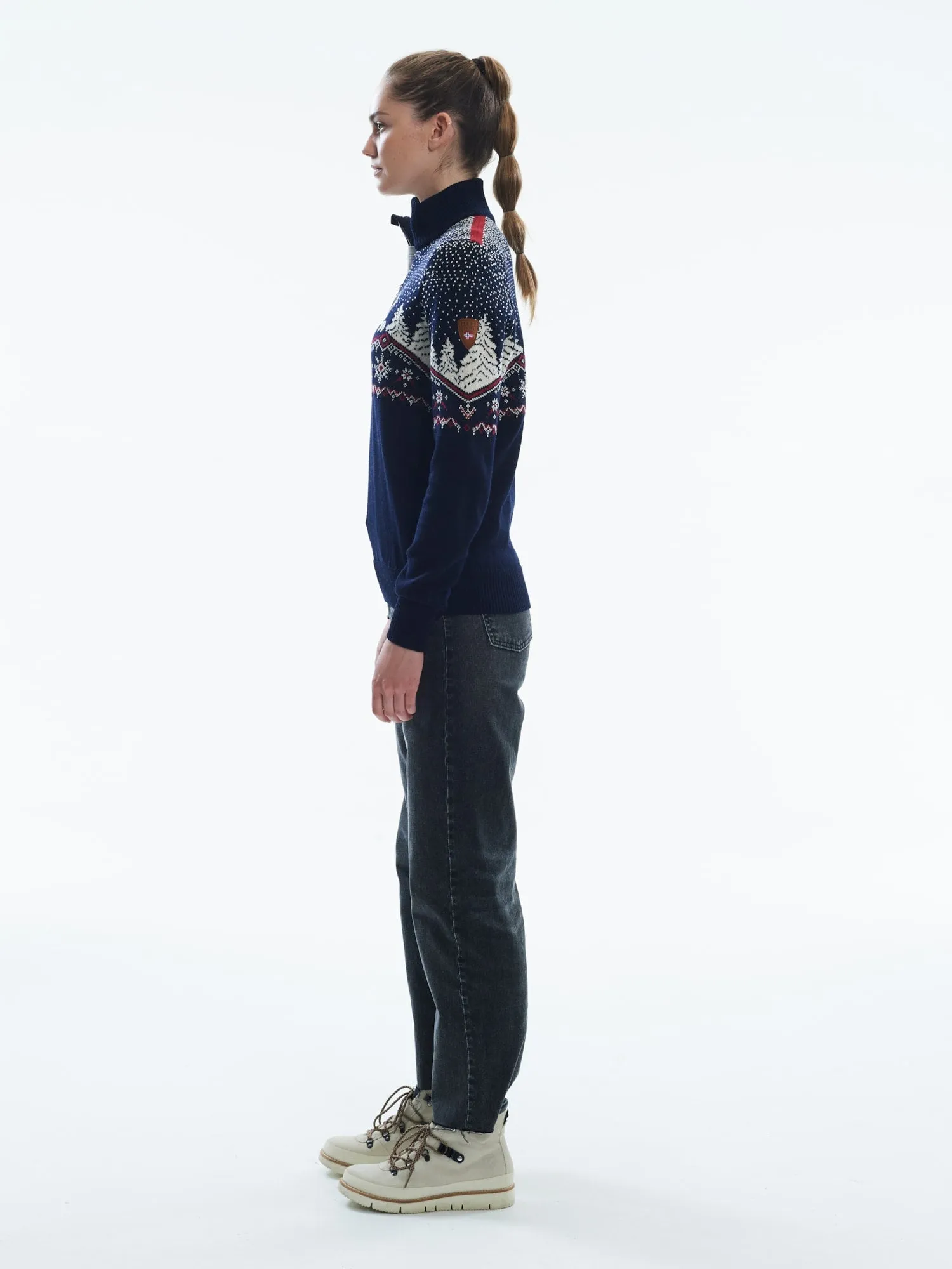 Dale of Norway Womens Christmas Sweater - Classic Navy Knit with Festive Design