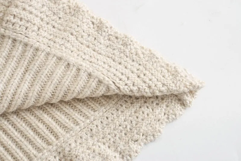 EMBROIDERY POMPOMS KNITTED CARDIGAN