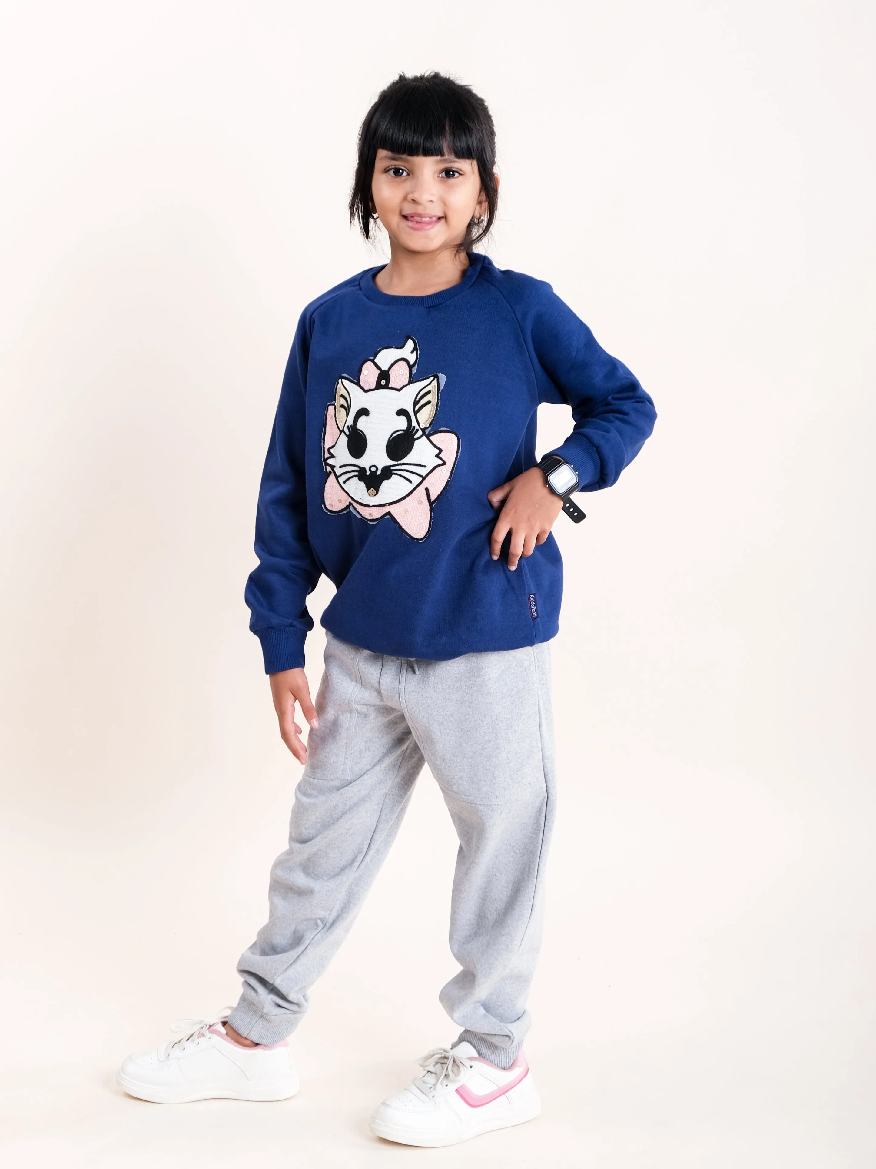 Girls Fleece Full Sleeve Round Neck Sweatshirt With Applique & Solid Track Pant Set