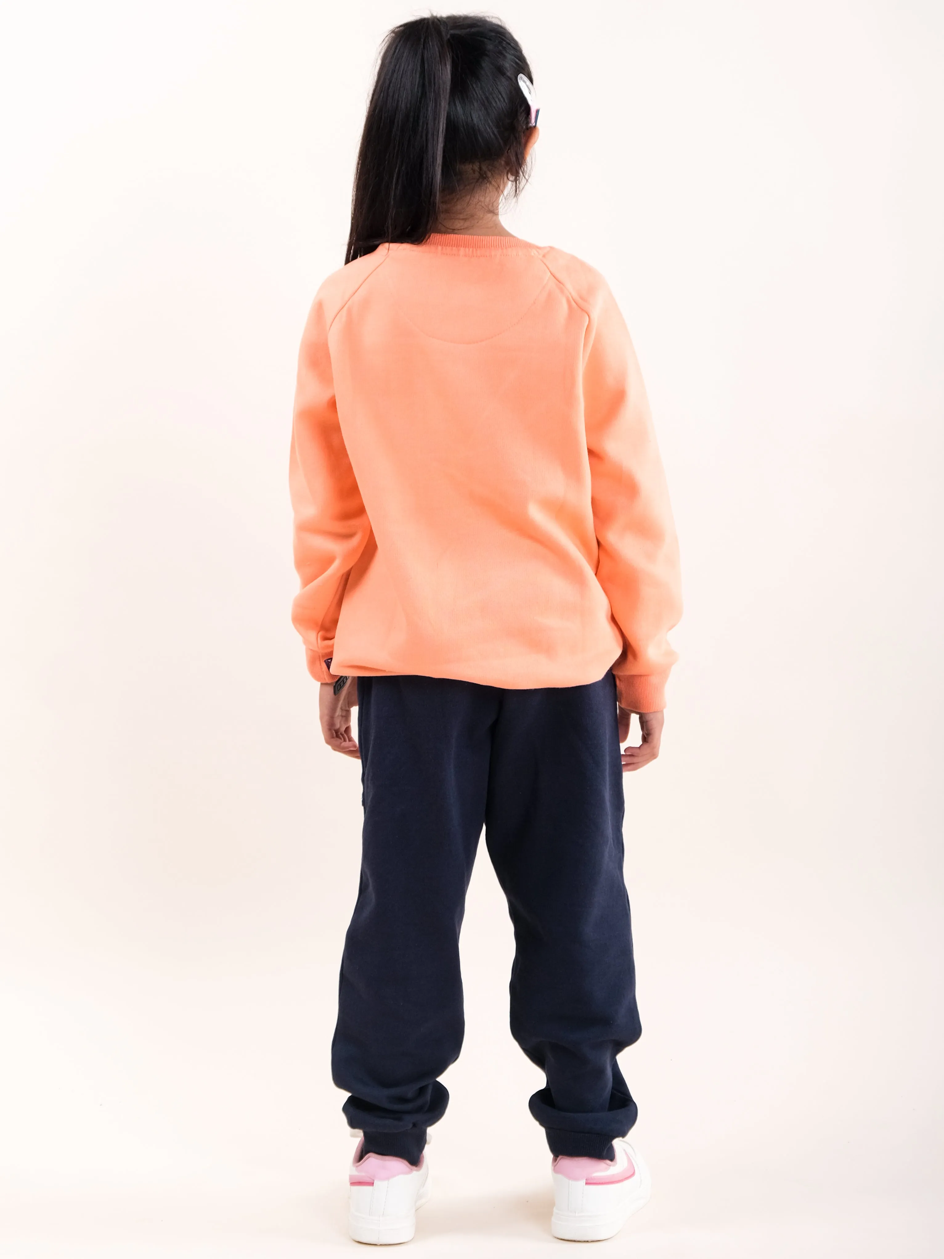 Girls Fleece Full Sleeve Round Neck Sweatshirt With Applique & Solid Track Pant Set