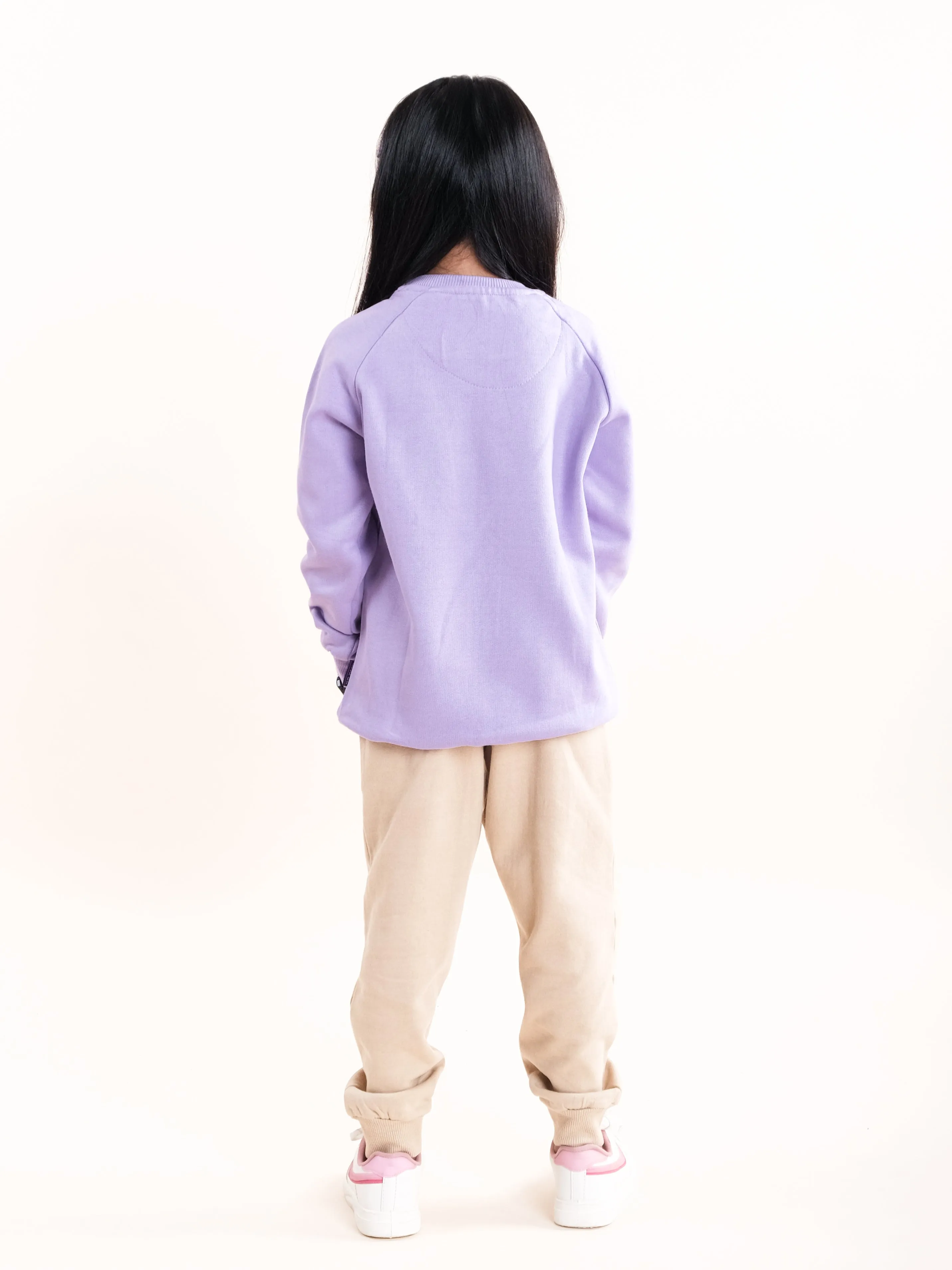 Girls Fleece Full Sleeve Round Neck Sweatshirt With Applique & Solid Track Pant Set