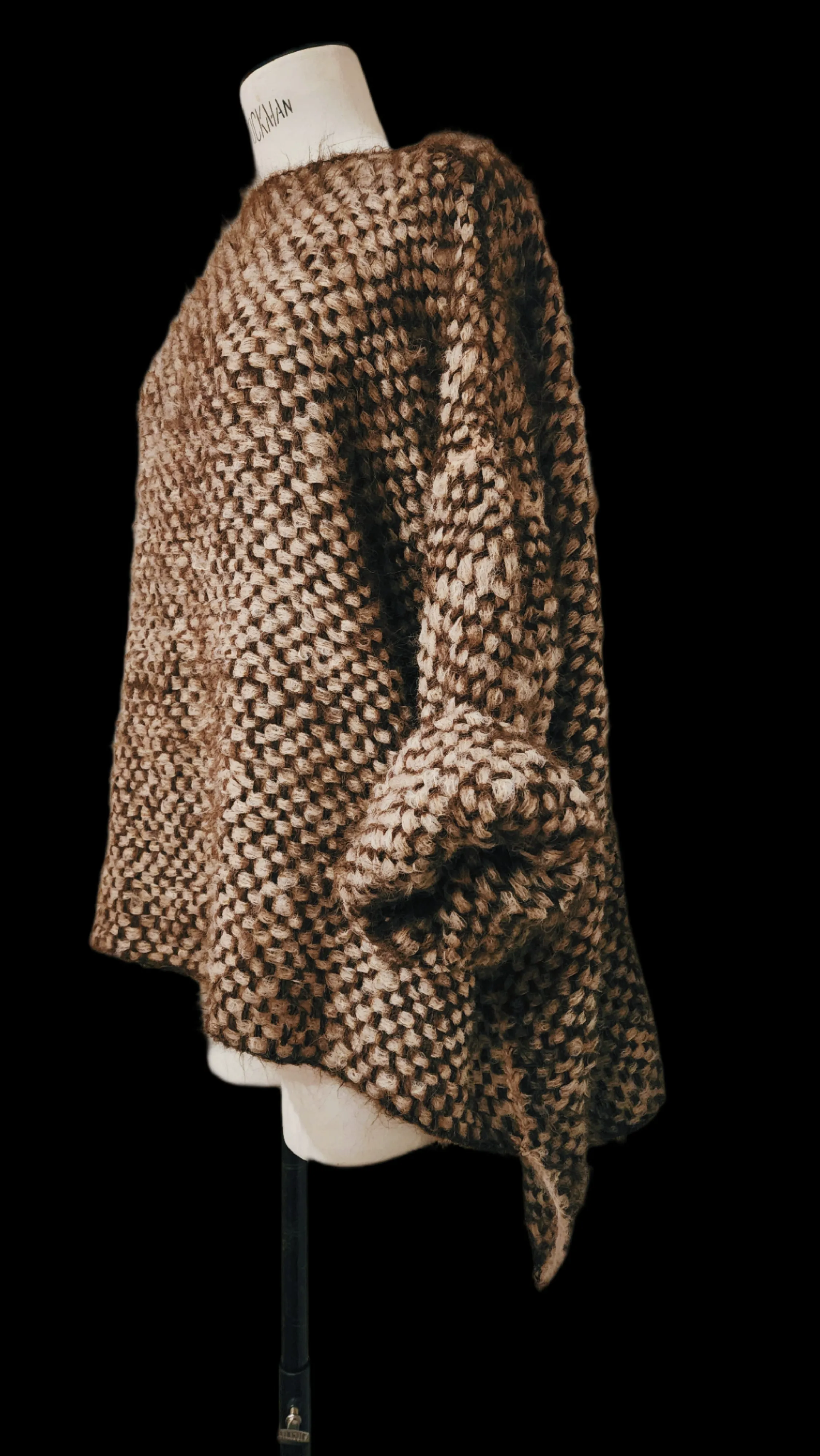 Hand loom 2 tone sweater (Alpaca) Rust - cobalt