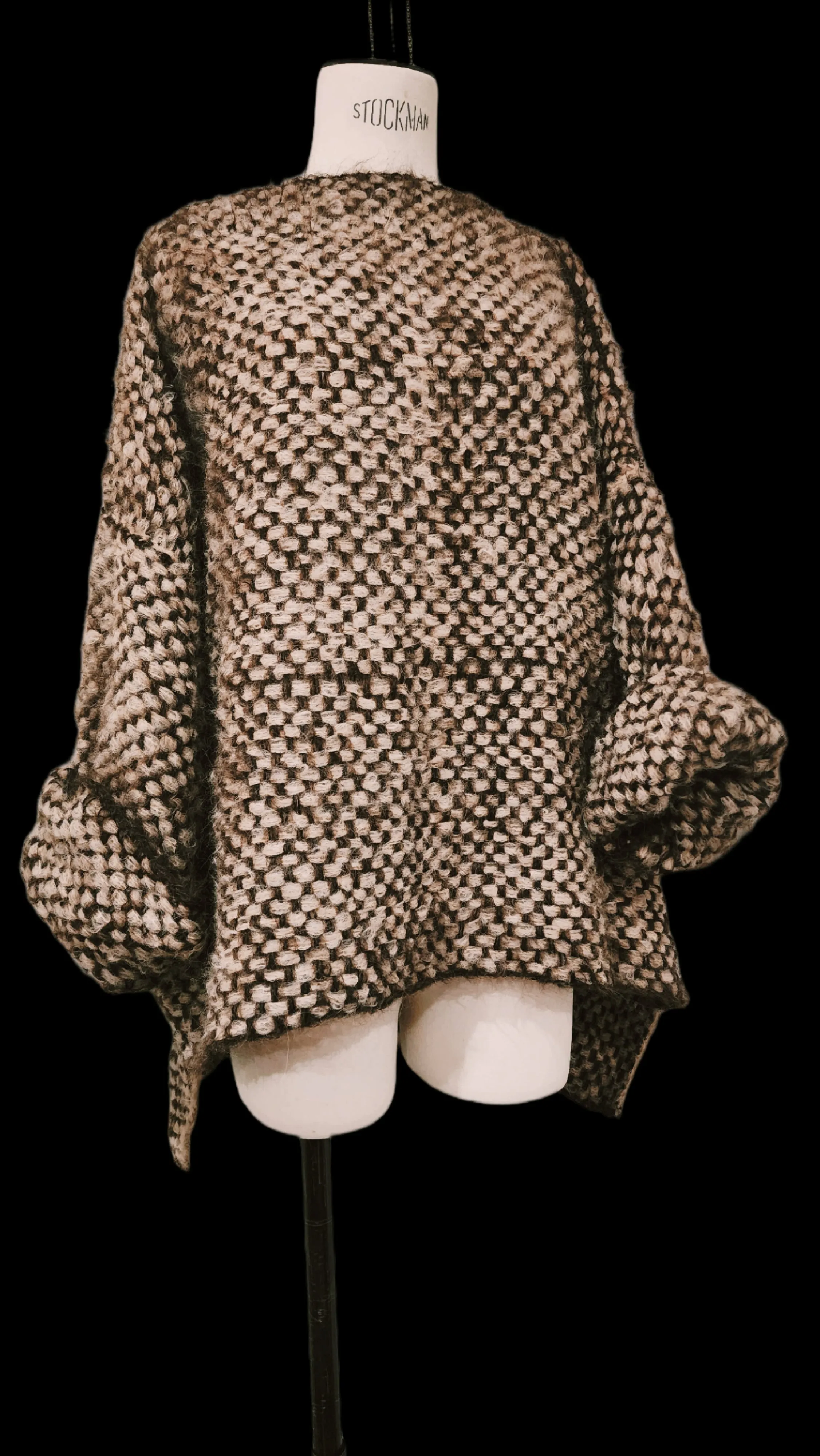 Hand loom 2 tone sweater (Alpaca) Rust - cobalt