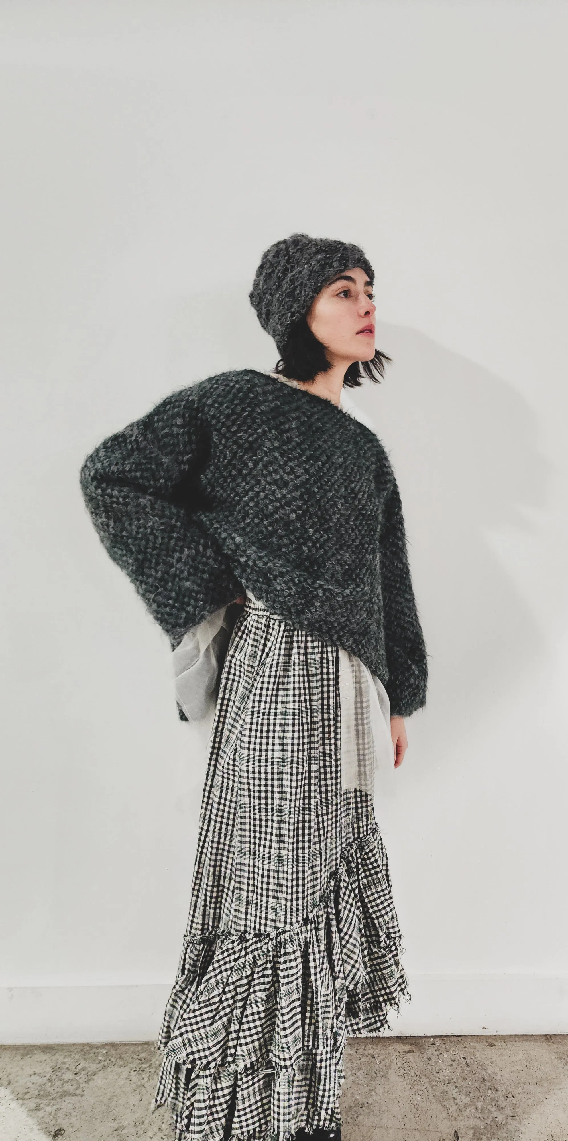 Hand loom 2 tone sweater (Alpaca) Rust - cobalt