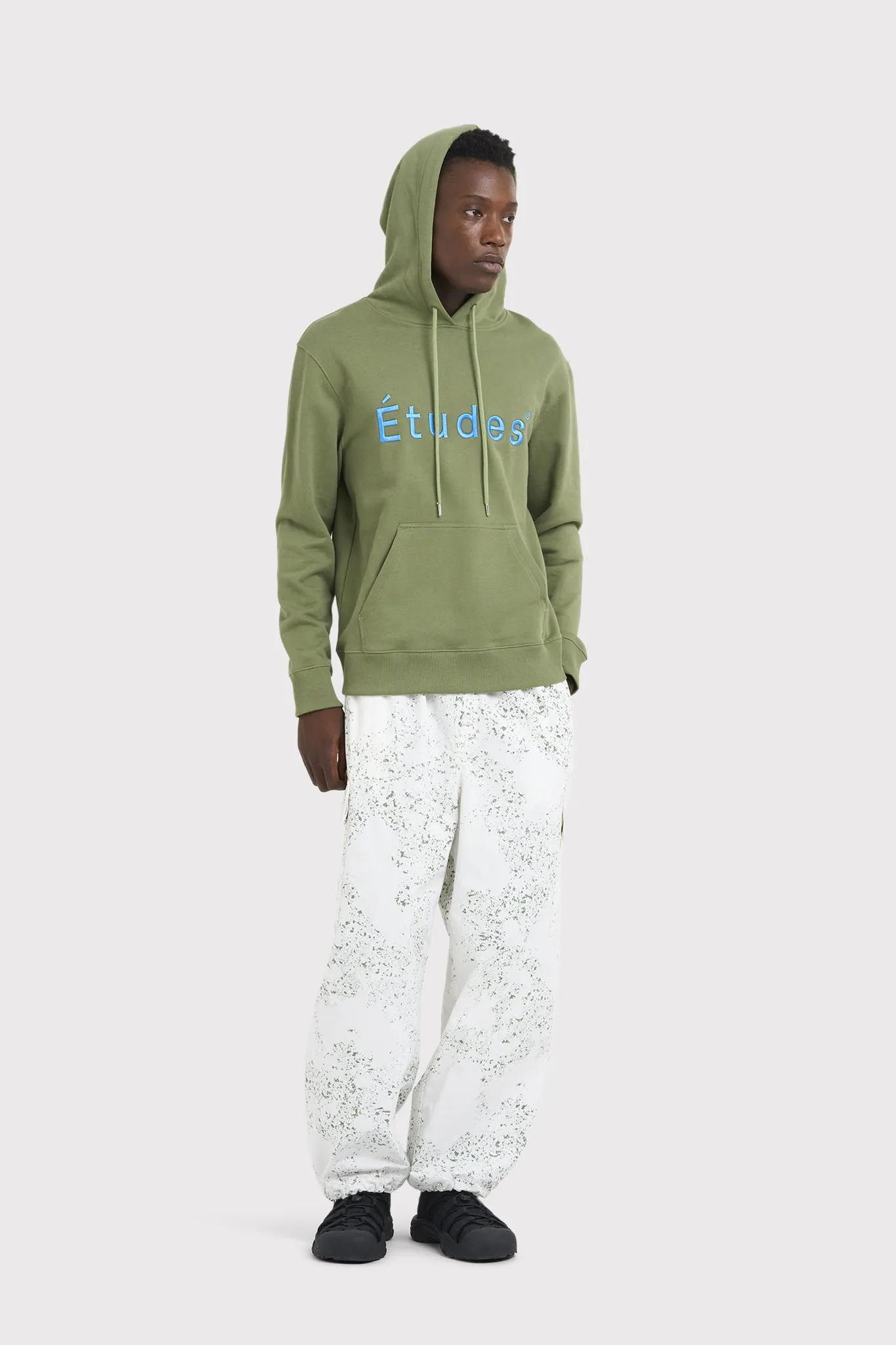 HOODIE ETUDES OLIVE
