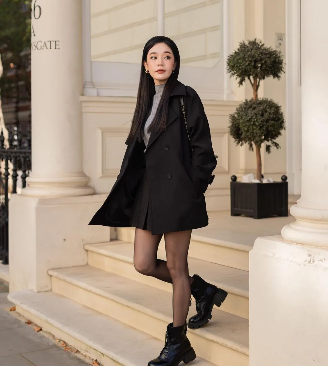 Mid-length Trenchcoat