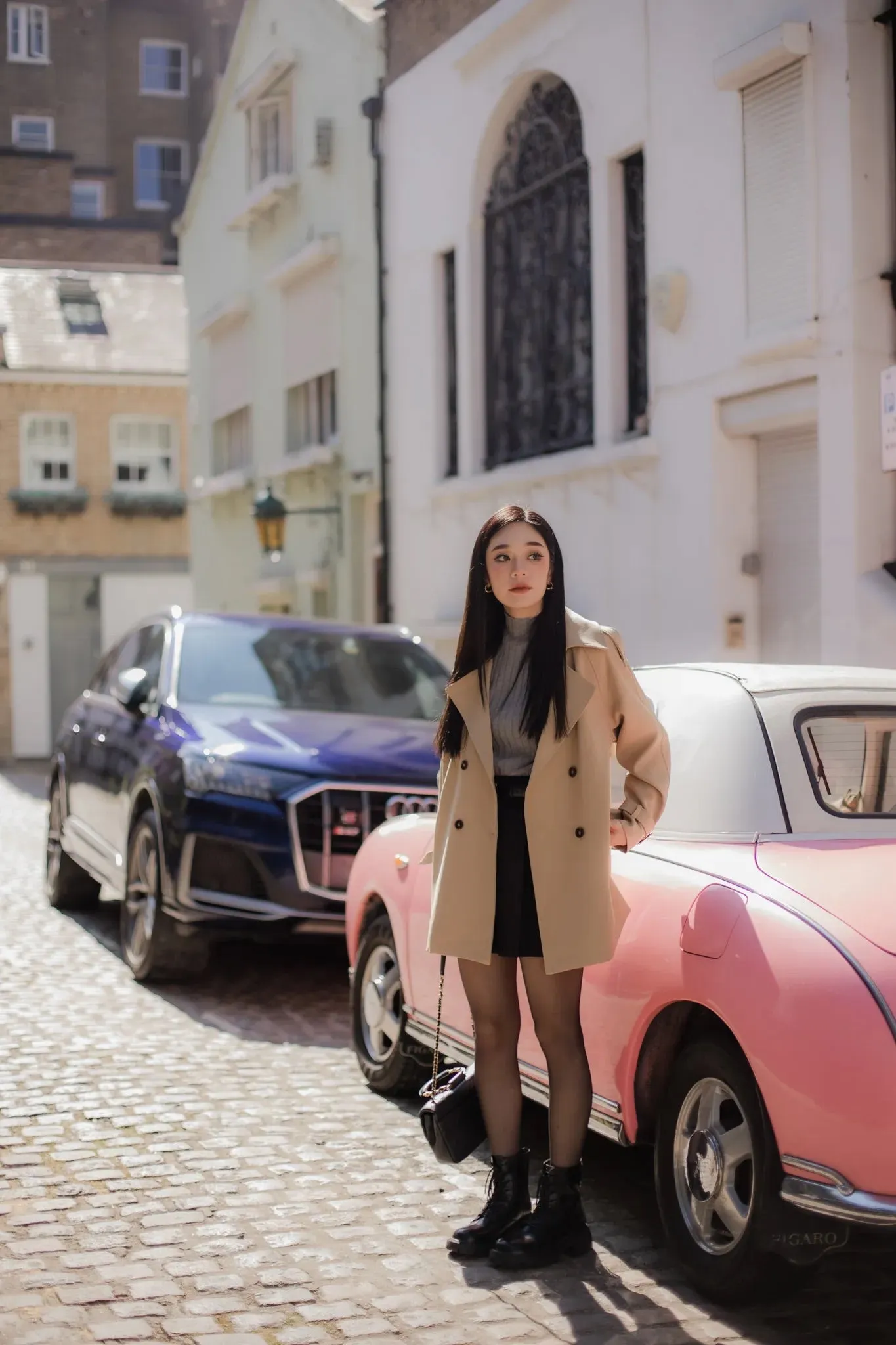 Mid-length Trenchcoat