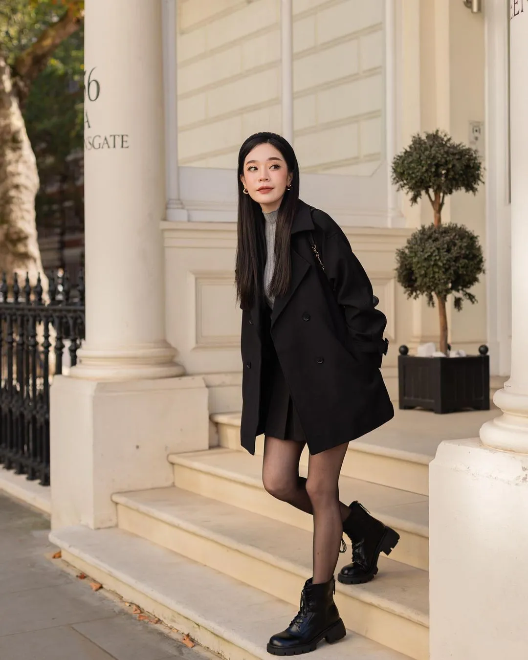 Mid-length Trenchcoat